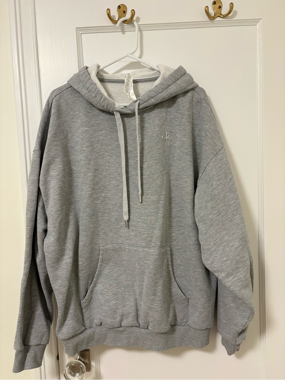 ALO Yoga Heather Gray Pullover Hoodie